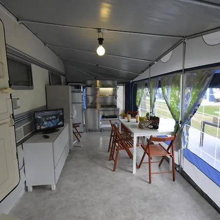 Dencaravan At Union Lido Mare